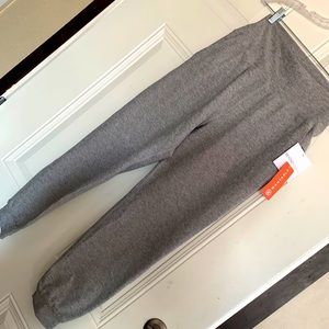 NWT Beyond Yoga pants